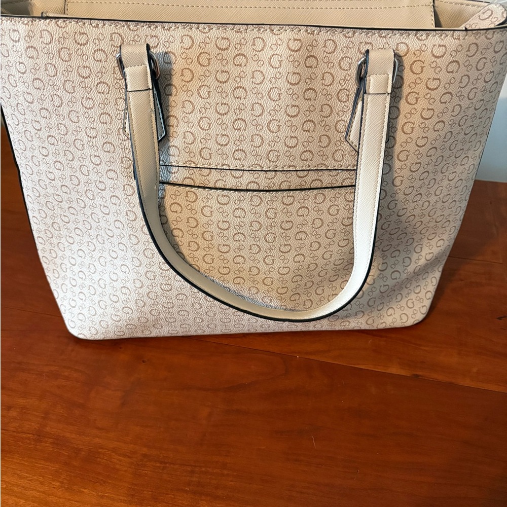 GUESS Logo Tote Bag Cream Beige Monogram Shoulder Bag NWOT - Picture 4 of 13